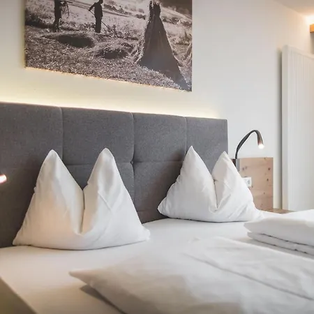 Hotel Alpenhof Rasùn di Sotto